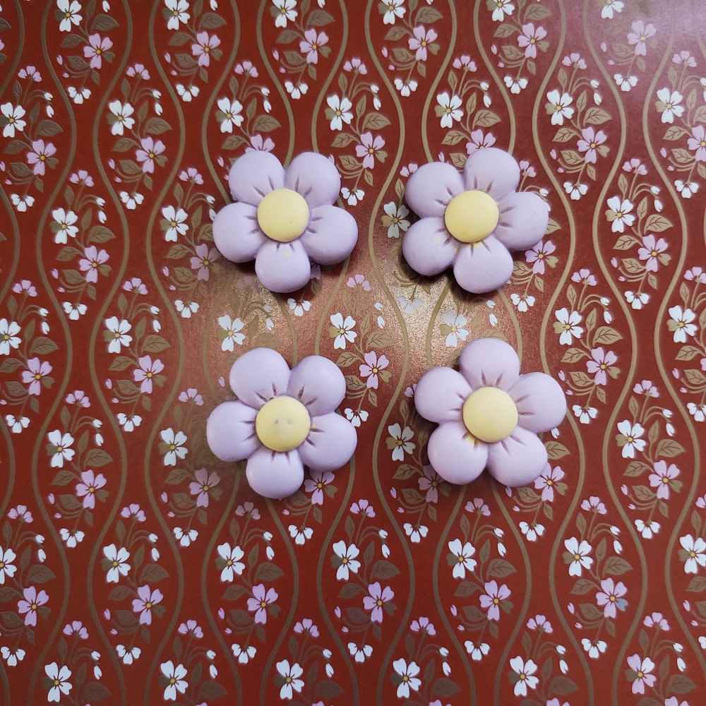 Lilac And Yellow Flower Jibbits